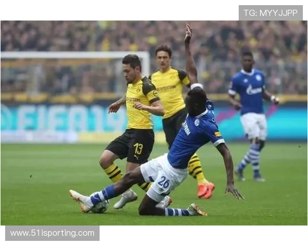 上海足球队团队协作的成功之道与战术分析探讨