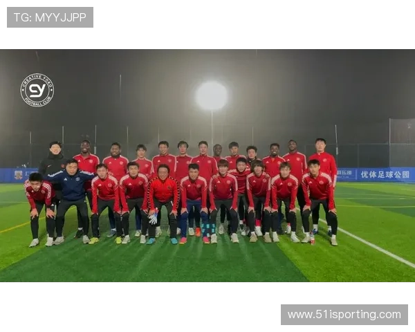 上海足球队心理素质排名第六展现出色心理韧性与团队协作能力 上海足球队心理素质排名第六展现出色心理韧性与团队协作能力