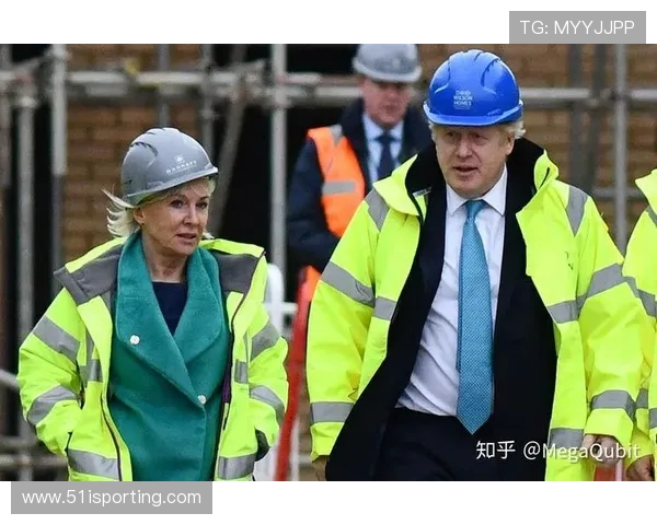 世界足球明星因肺炎疫情影响职业生涯的挑战与应对策略分析 世界足球明星因肺炎疫情影响职业生涯的挑战与应对策略分析