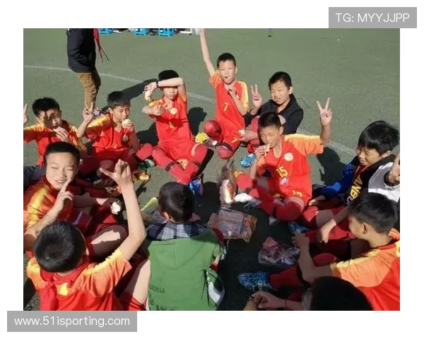 丹凤足球明星的风采与成就揭秘你知道是谁吗