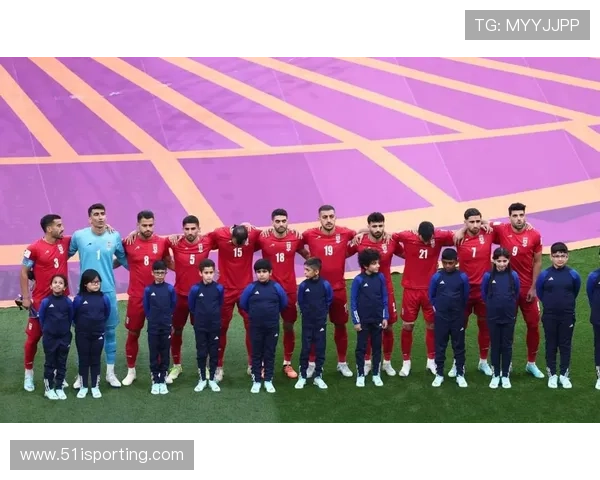 伊朗足球明星风采展现精彩瞬间的照片与图片合集