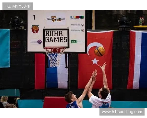 高颧骨足球明星的魅力与挑战如何塑造他们的职业生涯与个人形象 高颧骨足球明星的魅力与挑战如何塑造他们的职业生涯与个人形象