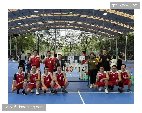 重庆篮球队在冠军赛中的战术分析与表现评估